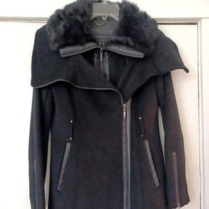 bcbgmaxazria black coat fur collar